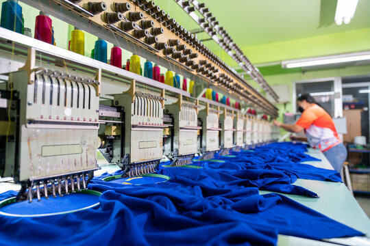 How to Choose the Right Garments Industry Software